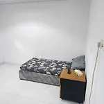 -Single Room In A Shared Apartment In Makkah